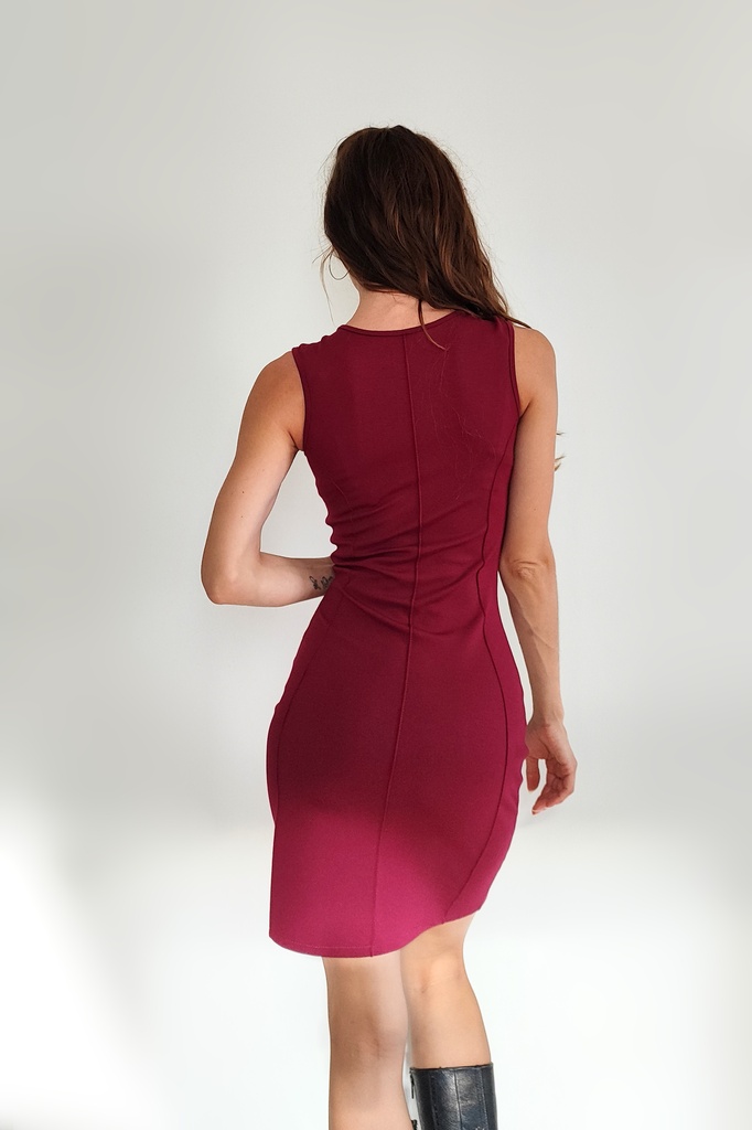figure-8-dress-bordeaux-1.jpg